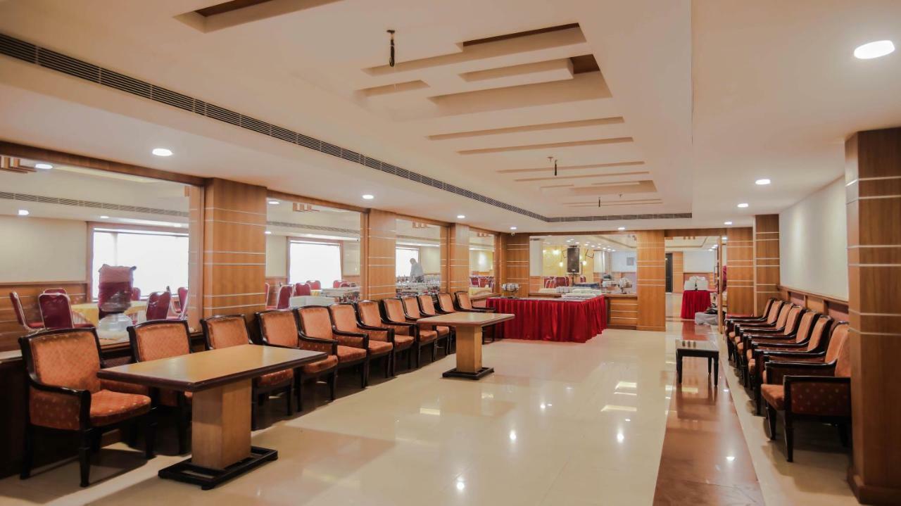 Dass Continental Thrissur Bagian luar foto